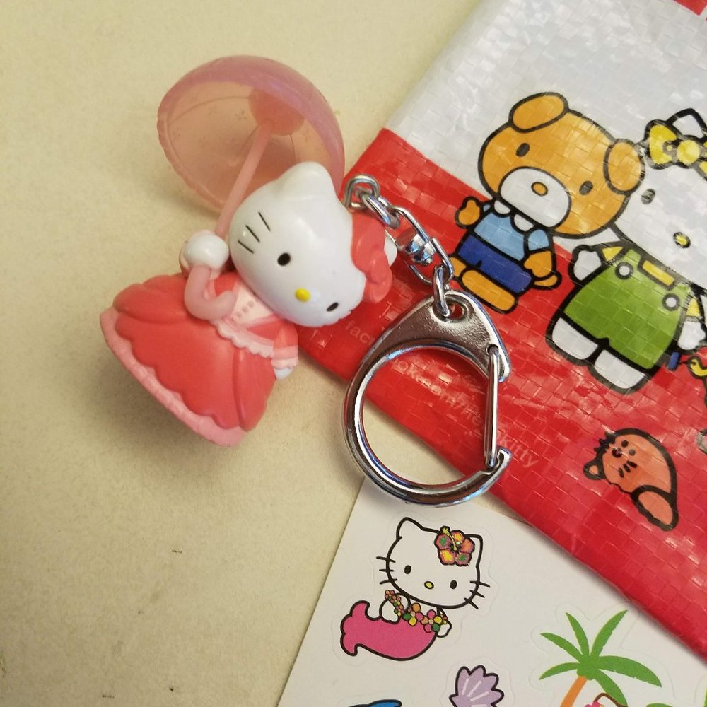 Hello Kitty Gift Set - Picture 3 of 4